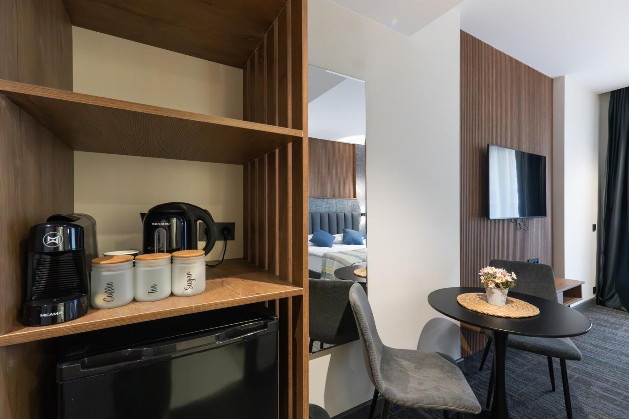 Nova Luxe Hotel & Residences Batumi Eksteriør billede