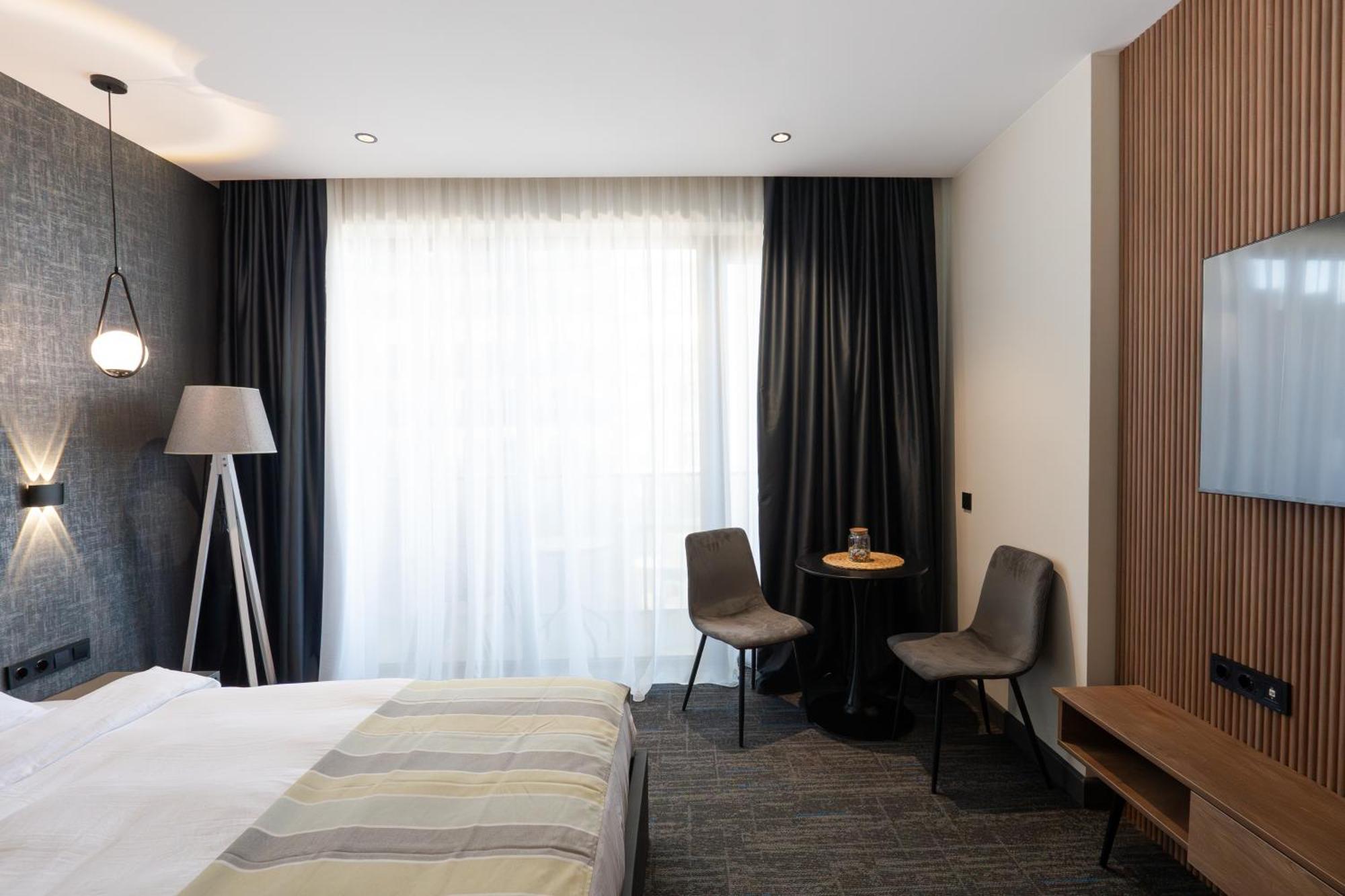 Nova Luxe Hotel & Residences Batumi Eksteriør billede